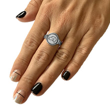Load image into Gallery viewer, Dachshund Smooth Haired Ring - Silver - WeeShopyDog