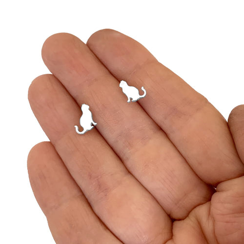 Cat Earrings - Silver Sit Cat Stud Earrings - WeeShopyDog