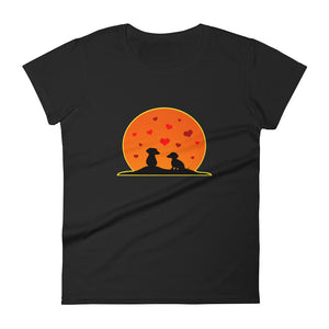 Dachshund In Love - Women's T-shirt - WeeShopyDog