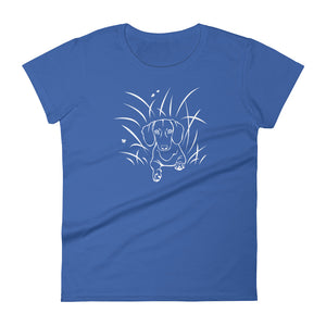 Dachshund Play Grass - Women's T-shirt - WeeShopyDog